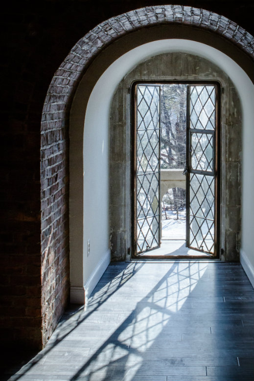 Inside the Je Revele photography studio on the third floor of Merriewold. Photo courtesy of Natalie Licini