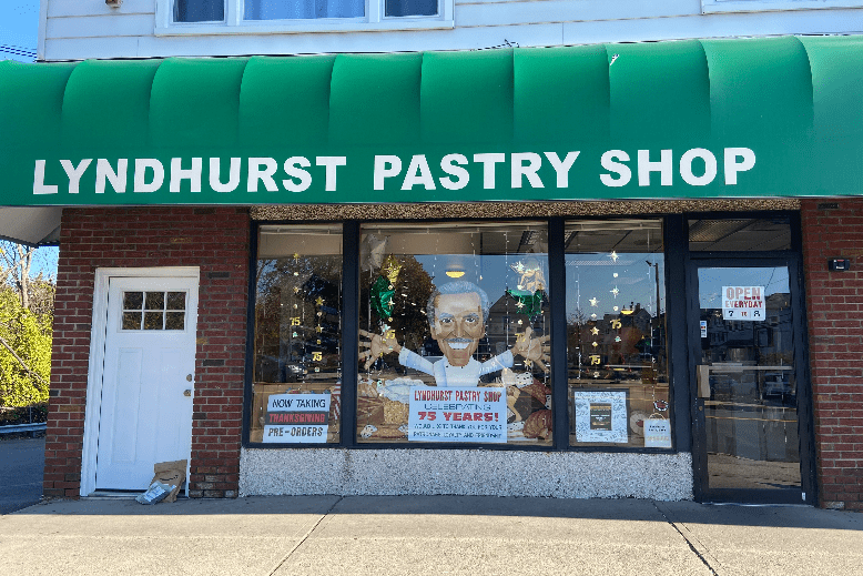Exterior of Lyndhurst Pastry Shop