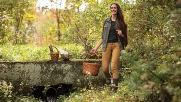 Sarah Berman traipses through the fields, meadows and forests of Sussex County, bringing back berries, mushrooms and more.