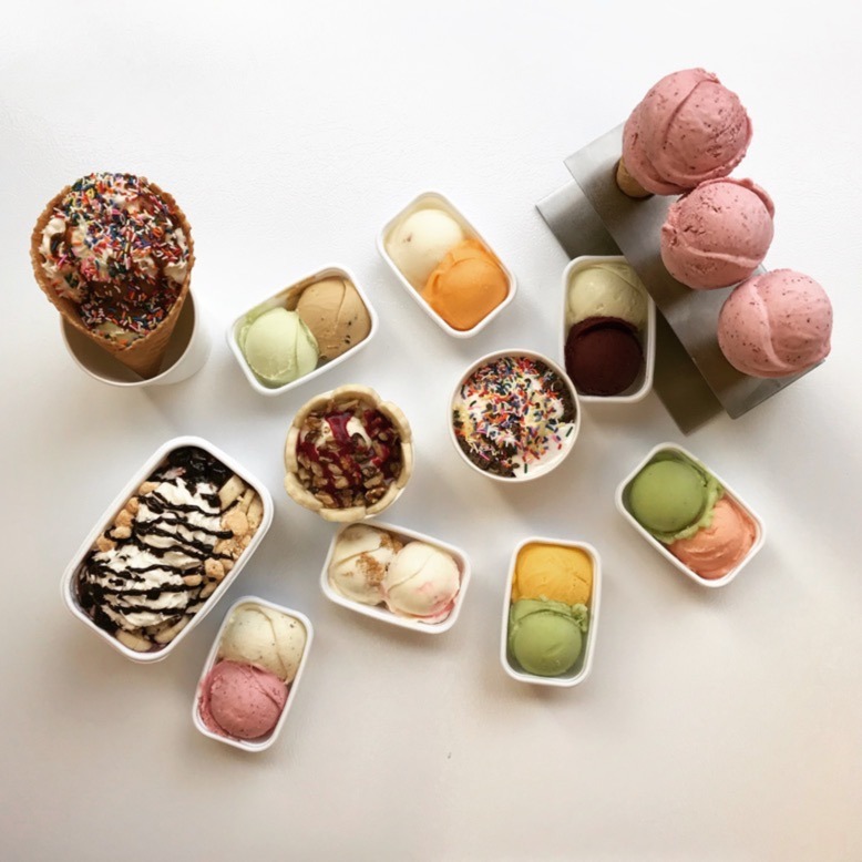 Assorted treats from Il Laboratorio del Gelato