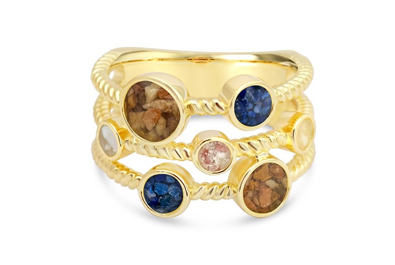 Gold ring with multi-colored stones