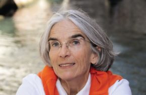 Headshot of Donna Leon, author of the Commissario Brunetti detective series.