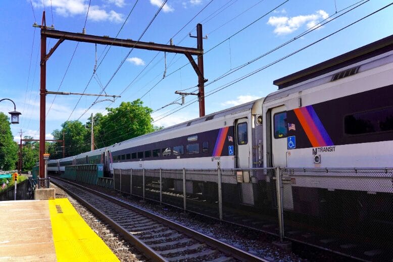 NJ Transit offers free rides for a week