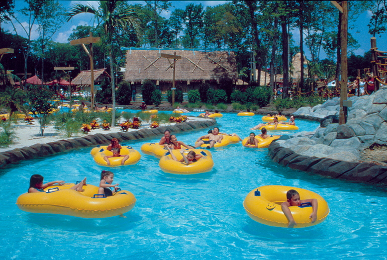 Hurricane Harbor lazy river - Taak It Eez Ee Creek