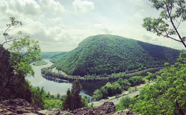 The view of the Delaware River from Mount Tammany in Worthington State Forest. Photo by Lauren Bowers
