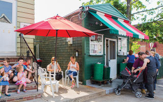 Customers come from across the state to the DiCosmo family's landmark Italian ices business.