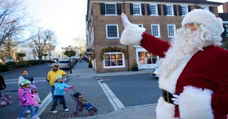 Downtown Princeton is full of holiday activities, shopping and tours. Courtesy of: Princeton Tour Company