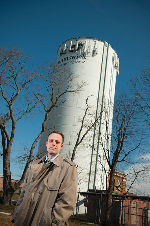 New Brunswick reporter Charlie Kratovil operates in the muckracking tradition, keeping a close watch on local institutions, such as the city's troubled water department.