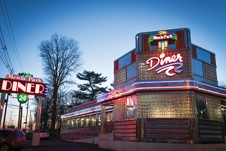 It’s a safe bet that this temple of glass brick (a Kullman design feature) on Route 1 in Edison will be packed for weekend breakfast and lunch.