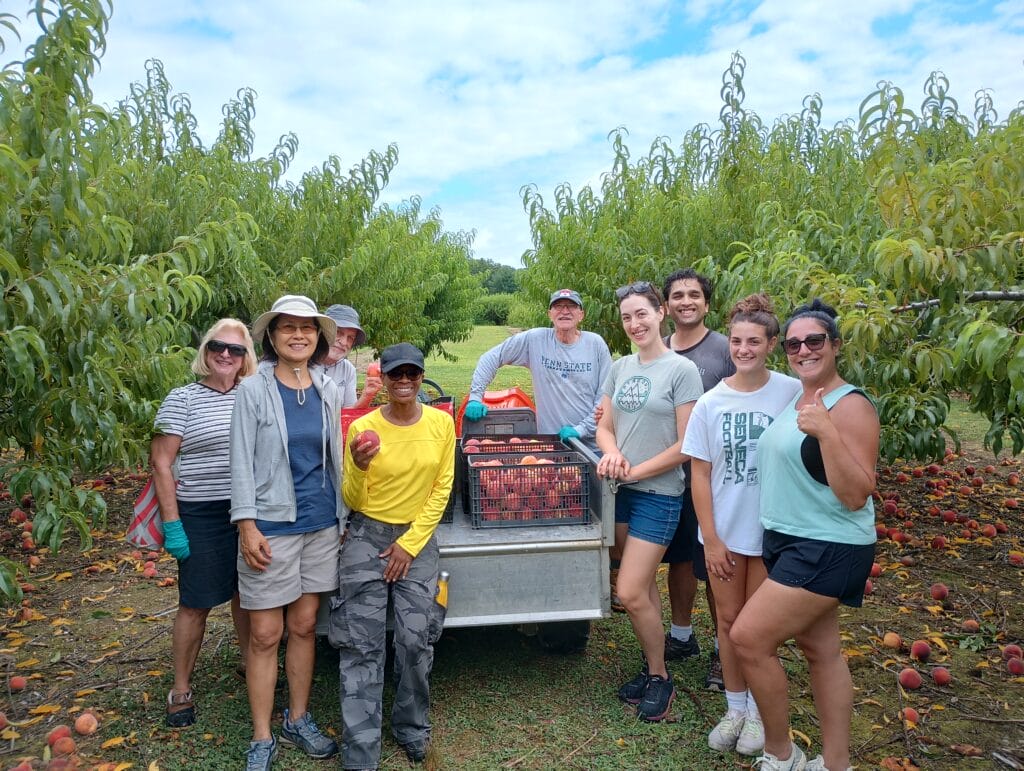 volunteers for NJAS Farmers Against Hunger Team 