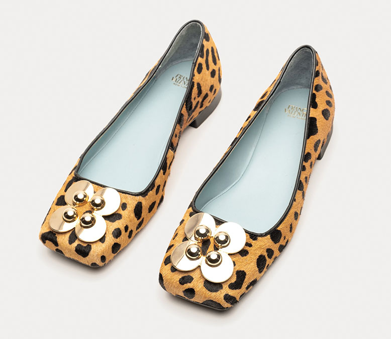 Leopard-print ballet flats