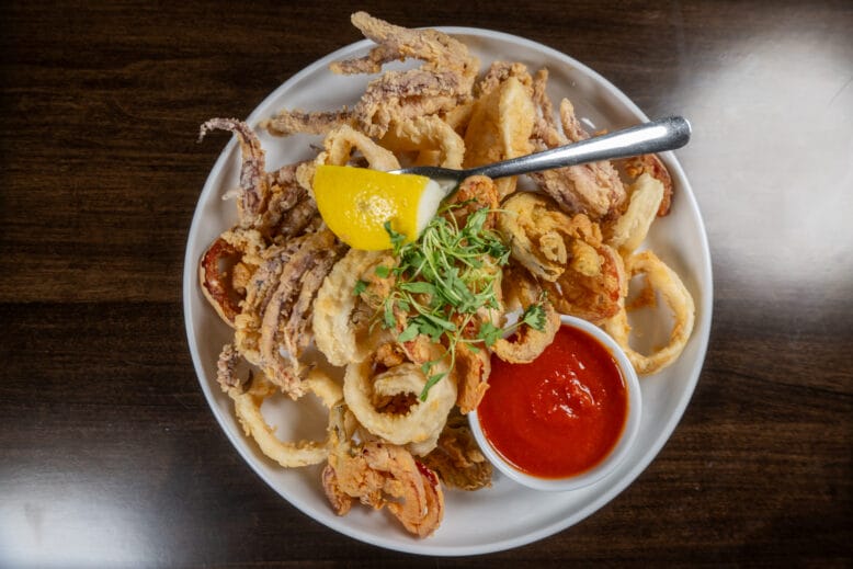 Calamari at Harpoon Willy's in Robbinsville, New Jersey