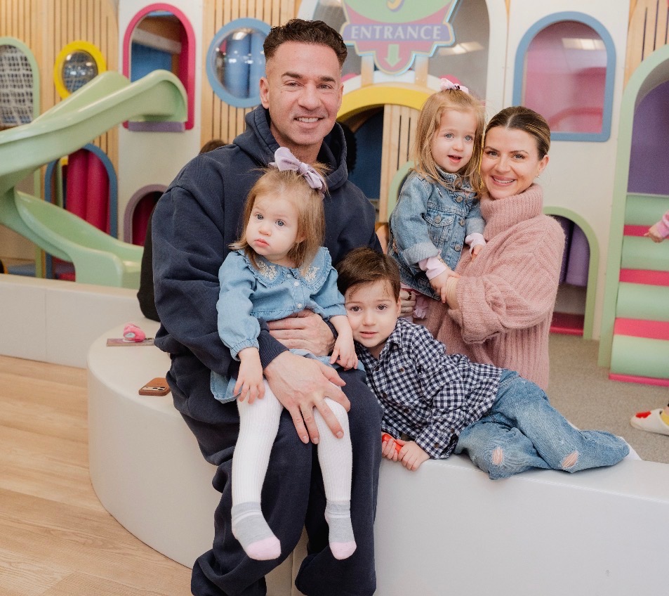 Mike and Lauren Sorrentino with their kids Romeo, Mia and Luna.