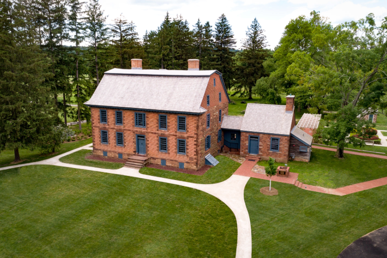 Exterior of Dey Mansion in Wayne, NJ