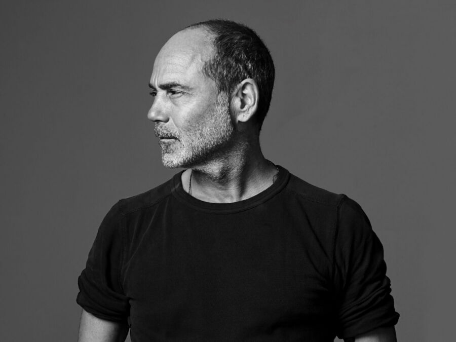 Celebrity Photographer Timothy White’s ‘New Jersey Chutzpah’ Took Him From Fort Lee to Hollywood