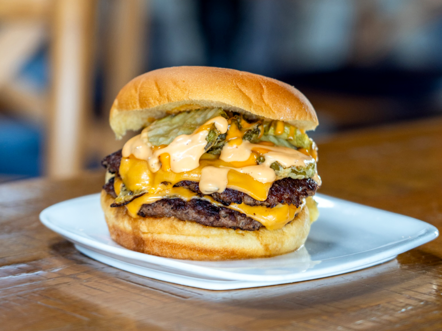 The Committed Pig in Morristown Serves Up Great Brunch, Burgers and People-Watching