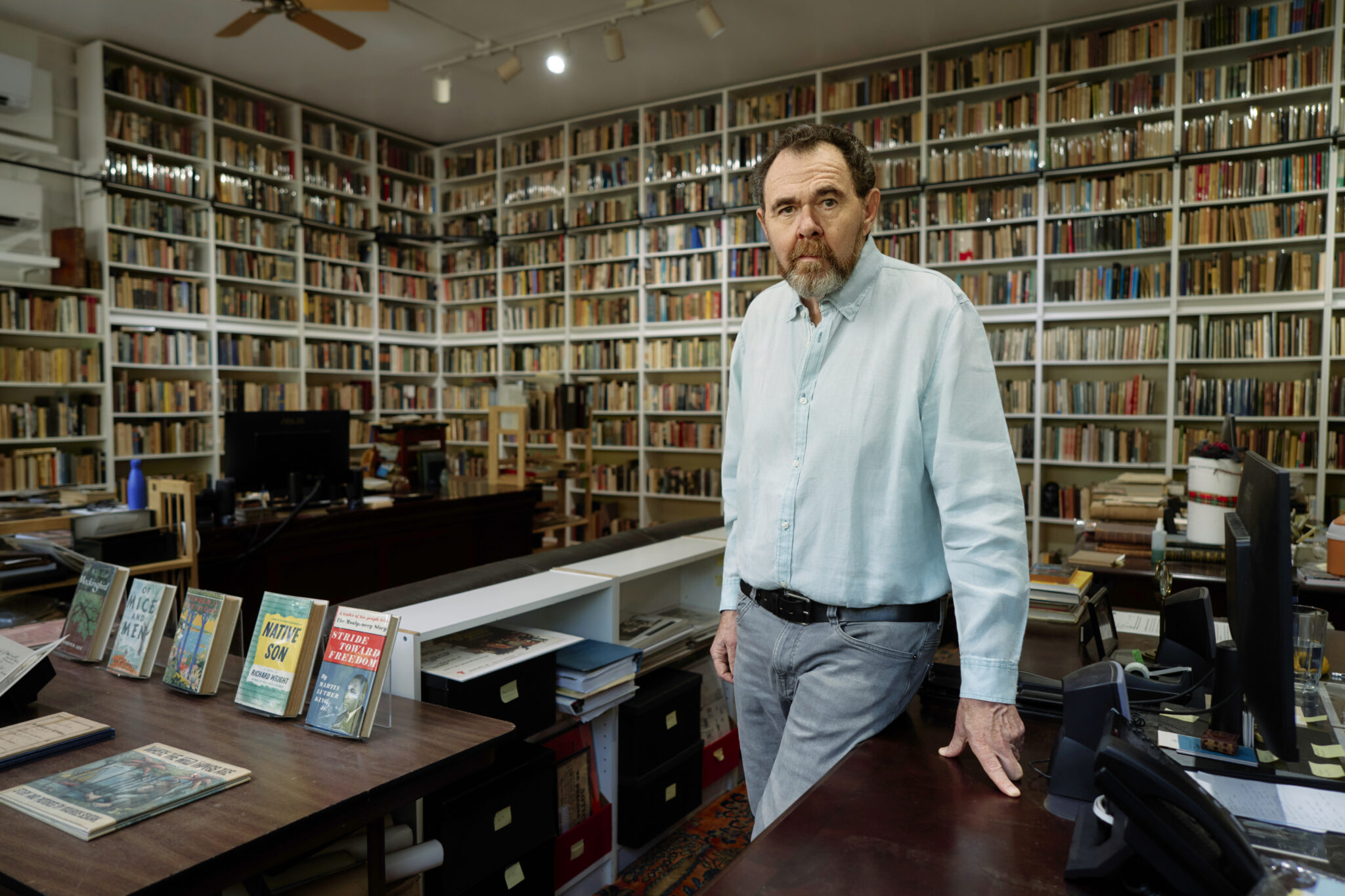 Between the Covers Rare Books in Gloucester City, NJ