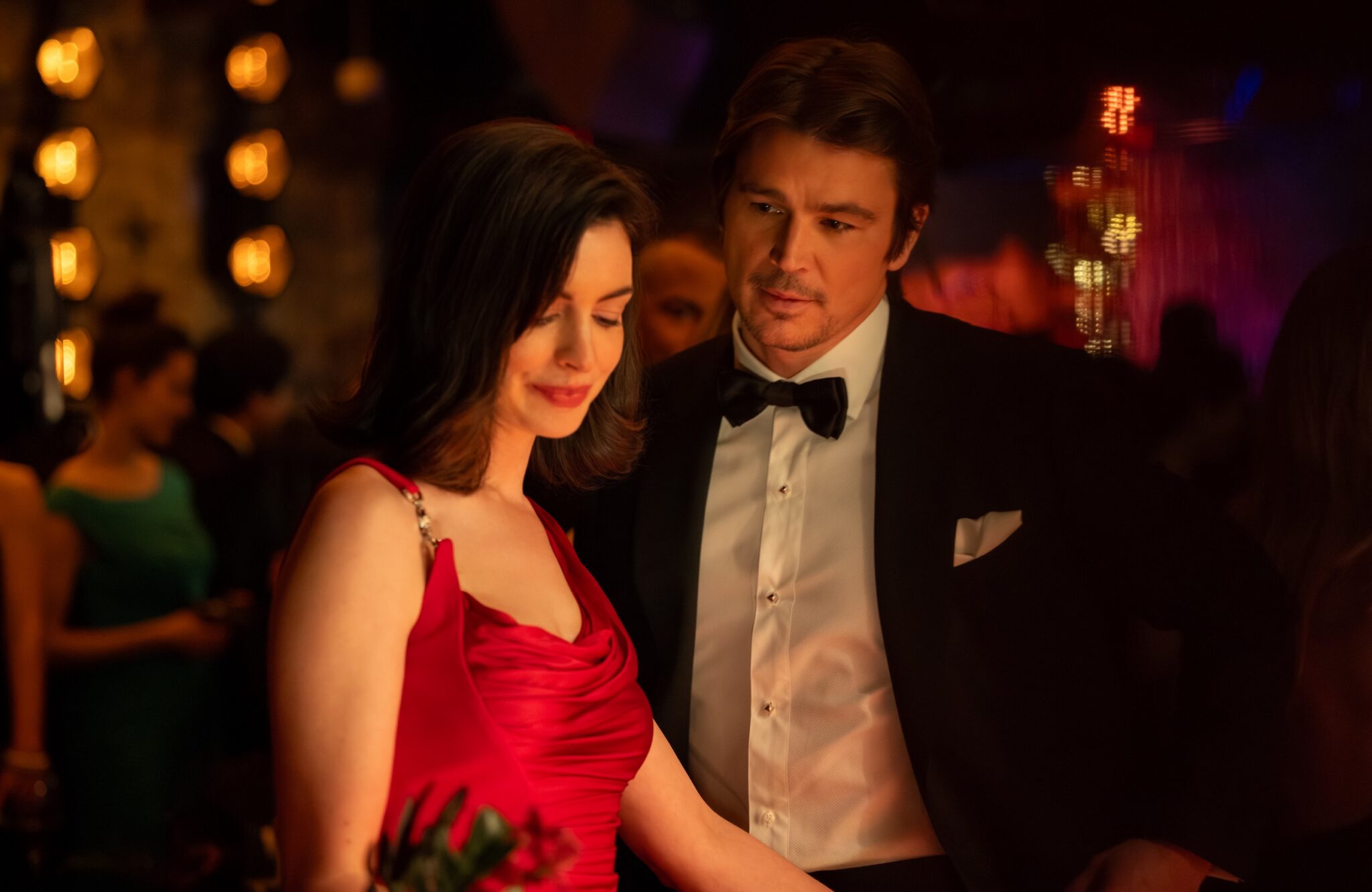 Anne Hathaway and Josh Hartnett in "Verity."