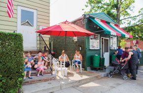 Gruning's Ice Cream Parlor Was Hot-Fudge Heaven