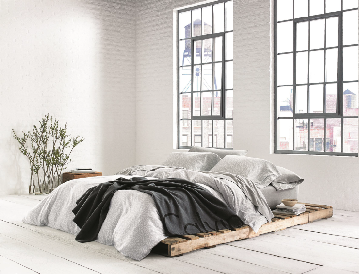 Generaliseren Mooi Spotlijster Calvin Klein's Bedding Goes Sexy | New Jersey Monthly